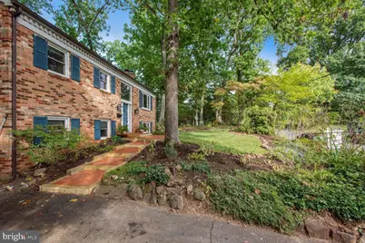 6542 Hitt Avenue, McLean, VA 22101 - Photo 3