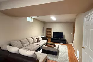 13286 Holly Meadow Ln, Herndon, VA 20171 - Photo 11