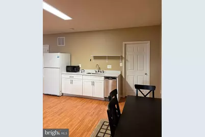 13286 Holly Meadow Lane, Herndon, VA 20171 - Photo 5