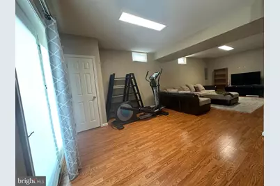 13286 Holly Meadow Lane, Herndon, VA 20171 - Photo 25