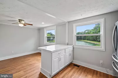 8336 Claremont Woods Drive, Alexandria, VA 22309 - Photo 7