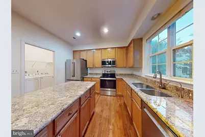 1379 Dominion Ridge Lane, Herndon, VA 20170 - Photo 5