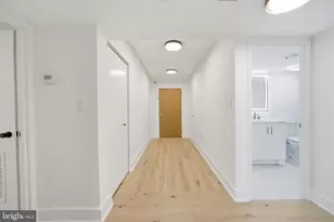 1808 Old Meadow Rd, McLean, VA 22102 - Photo 5