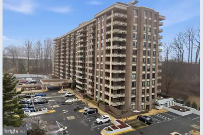 1808 Old Meadow Road #1201, McLean, VA 22102 - Photo 33