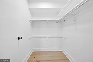 1808 Old Meadow Rd, McLean, VA 22102 - Photo 23