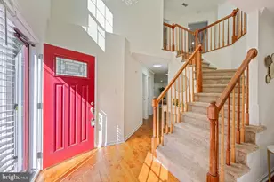 14216 Hartwood Ct, Centreville, VA 20121 - Photo 3