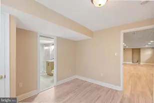 14216 Hartwood Ct, Centreville, VA 20121 - Photo 41