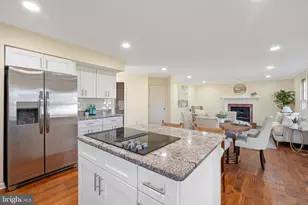 14216 Hartwood Ct, Centreville, VA 20121 - Photo 7