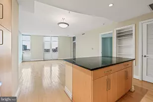 8220 Crestwood Heights Dr, McLean, VA 22102 - Photo 15