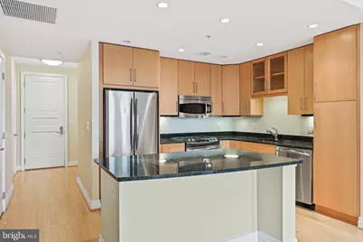 8220 Crestwood Heights Drive #1710, McLean, VA 22102 - Photo 13