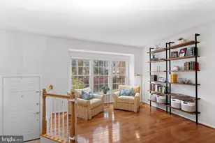 1396 Park Garden Ln, Reston, VA 20194 - Photo 3