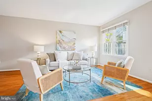 8826 Surveyors Pl, Springfield, VA 22152 - Photo 11