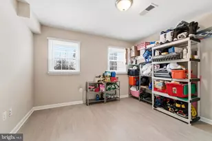 13961 Water Pond Ct, Centreville, VA 20121 - Photo 33