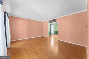 5504 Teak Ct, Alexandria, VA 22309 - Photo 17