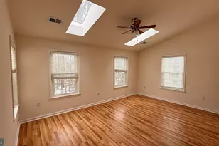 7907 Gambrill Ct, Springfield, VA 22153 - Photo 15