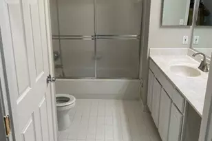 4144 Fountainside Ln, Fairfax, VA 22030 - Photo 15