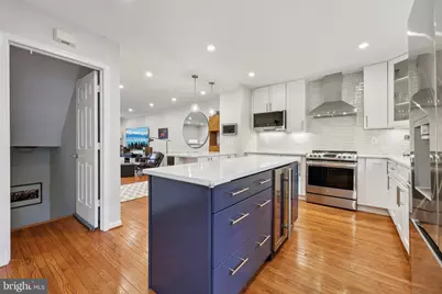 2010 Pieris Court, Vienna, VA 22182 - Photo 7