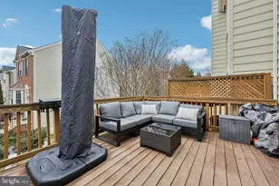 2010 Pieris Ct, Vienna, VA 22182 - Photo 11