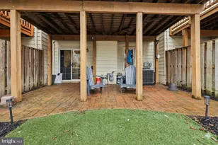 2010 Pieris Ct, Vienna, VA 22182 - Photo 43