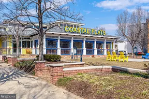 4176 Lower Park Dr, Fairfax, VA 22030 - Photo 11