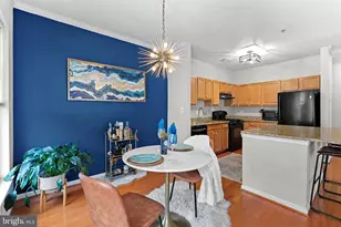 5114 Travis Edward Way, Centreville, VA 20120 - Photo 9