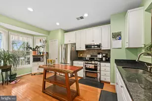 7310 Old Pohick Way, Lorton, VA 22079 - Photo 9