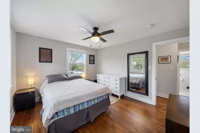 2042 Arlington Terrace, Alexandria, VA 22303 - Photo 3