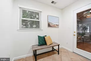 5718 Anola Ct, Springfield, VA 22151 - Photo 19