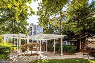 12913 Centre Park Cir, Herndon, VA 20171 - Photo 27