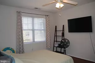 12913 Centre Park Cir, Herndon, VA 20171 - Photo 9