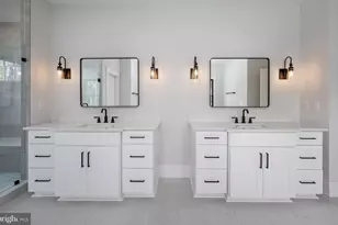 1022 Hillcrest Dr SW, Vienna, VA 22180 - Photo 111