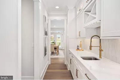 1022 Hillcrest Drive SW, Vienna, VA 22180 - Photo 23