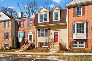 8868 Winding Hollow Way, Springfield, VA 22152 - Photo 3