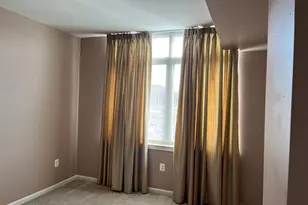 4480 Market Commons Dr, Fairfax, VA 22033 - Photo 9