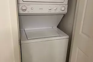 4480 Market Commons Dr, Fairfax, VA 22033 - Photo 15