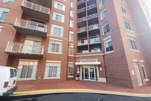 4480 Market Commons Dr, Fairfax, VA 22033 - Photo 1