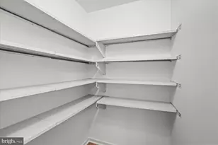 4712 Deer Run Ct, Alexandria, VA 22306 - Photo 17