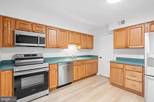 4712 Deer Run Ct, Alexandria, VA 22306 - Photo 15