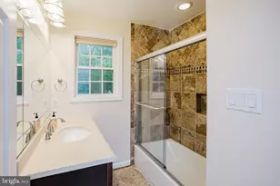 2177 Chain Bridge Rd, Vienna, VA 22182 - Photo 23