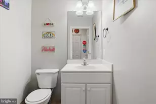 9285 Laurel Ridge Crossing Rd, Lorton, VA 22079 - Photo 29