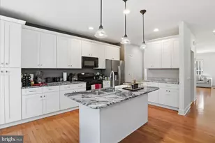 9285 Laurel Ridge Crossing Rd, Lorton, VA 22079 - Photo 13