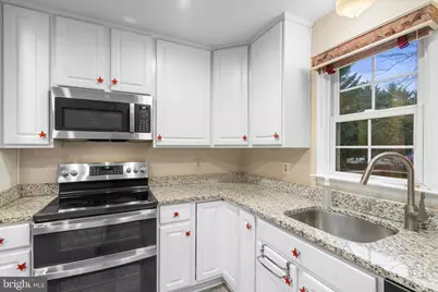 2048 Pieris Court, Vienna, VA 22182 - Photo 13