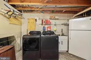 3606 Canoe Birch Ct, Fairfax, VA 22033 - Photo 17