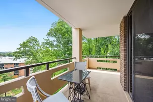 1808 Old Meadow Rd, McLean, VA 22102 - Photo 9