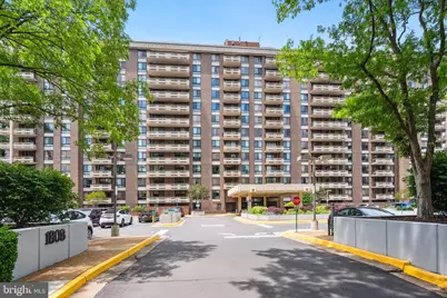 1808 Old Meadow Road #906, McLean, VA 22102 - Photo 5