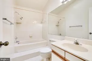 1645 Oak Spring Way, Reston, VA 20190 - Photo 31