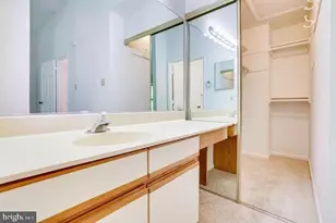 1645 Oak Spring Way, Reston, VA 20190 - Photo 27