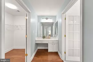 12445 Peaceful Creek Dr, Fairfax, VA 22033 - Photo 33