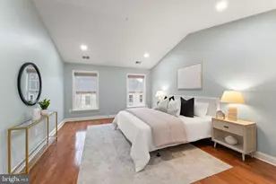 12445 Peaceful Creek Dr, Fairfax, VA 22033 - Photo 29