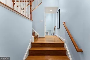 12445 Peaceful Creek Dr, Fairfax, VA 22033 - Photo 5